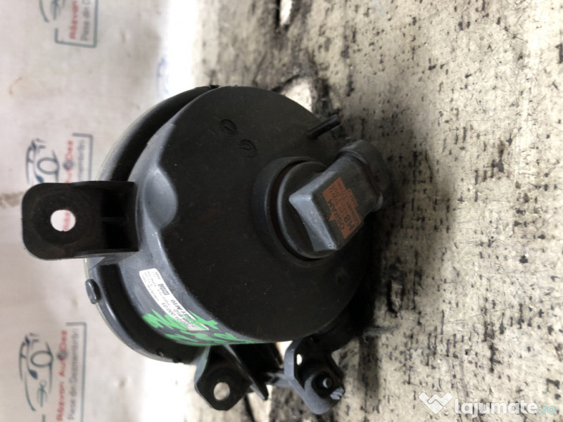 Proiector dreapta BMW Seria 2 Cabrio F23 2.0 Benzina 2015