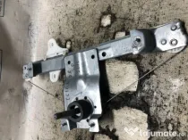 Macara geam dreapta spate Renault Clio 4 2015