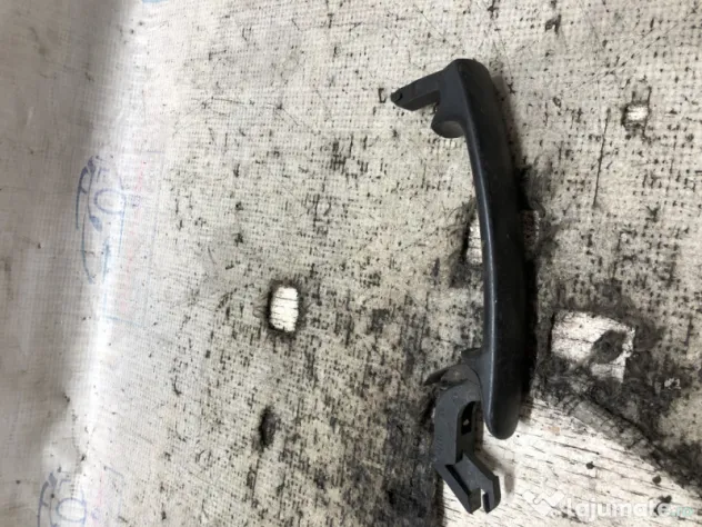 Maner exterior stanga fata Volkswagen Golf 5 2006