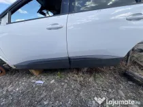 Prag stanga tabla Peugeot 5008 1.5 Motorina 2019