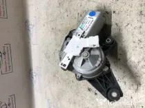 Motoras stergator hayon Nissan Pulsar 2015