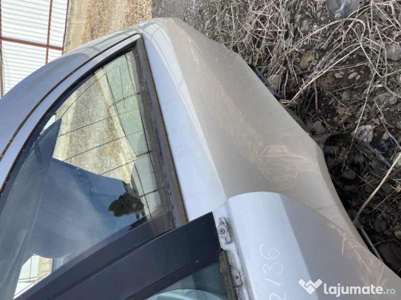 Aripa Stanga Spate Mercedes E 220 2006