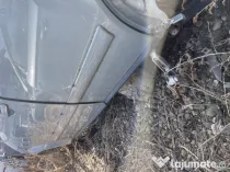 Prag stanga tabla Audi A2 2002