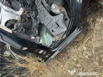 Prag stanga tabla Volkswagen Golf 5 2008