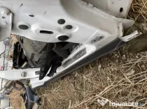 Prag dreapta tabla Ford Kuga 2014