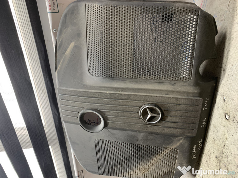 Capac motor Mercedes E Class W212 3.0 Motorina 2010