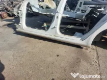 Prag stanga Skoda Octavia 3 Break 1.6 Motorina 2016