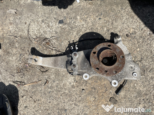 Fuzeta dreapta fata BMW Seria 7 F01 3.0 Motorina 2012