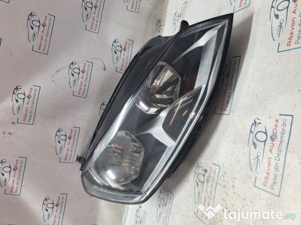 Far Dreapta Halogen Volkswagen Golf 7 1.6 Motorina 2015