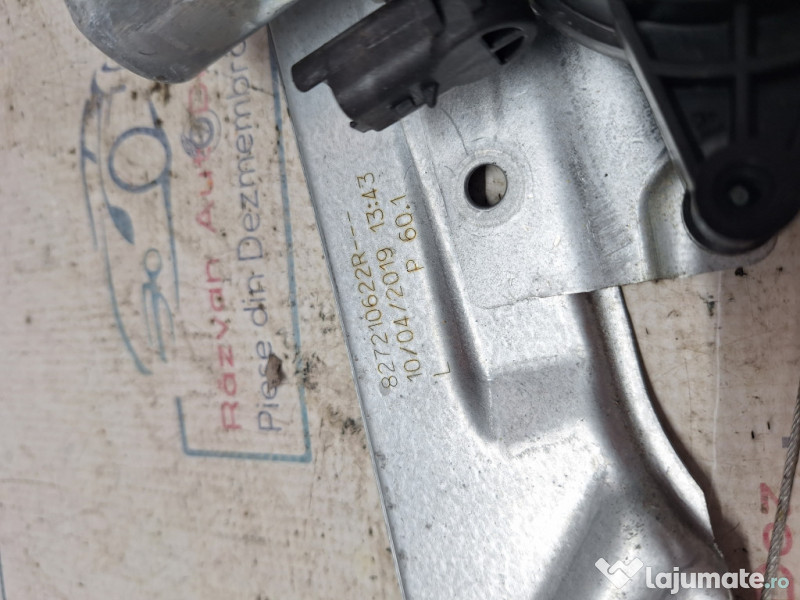 Macara geam stanga spate Dacia Duster - Benzina 2019