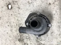 Pompa apa Mercedes C-class w205 2.2 Motorina 2015