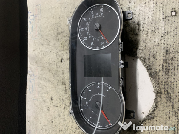 Ceasuri Bord UK Dacia Sandero 3 1.0 Benzina 2022