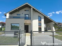 Vilă de vânzare cu design deosebit în cartierul Bucium