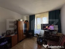 Apartament cu 2 camere, decomandat în Simeria