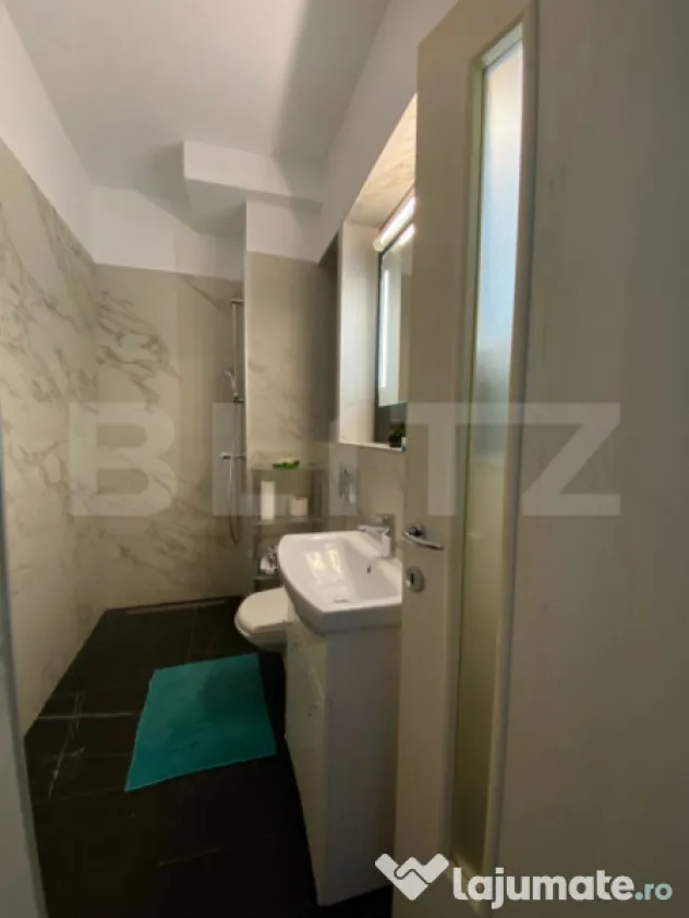 Apartament 2 camere, parcare, zona Centrala