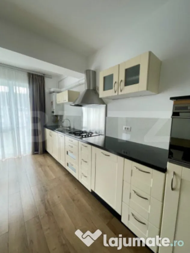 Apartament cu 3 camere - etaj 1 - Traian Vuia