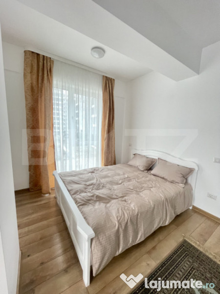 Apartament cu 3 camere - etaj 1 - Traian Vuia