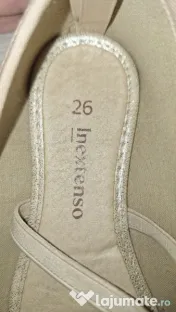 Balerini copii, aurii, InExtenso, 26 