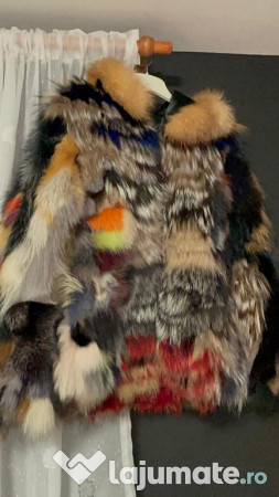 Blana perfecta multicolor noua fara etichieta marima M