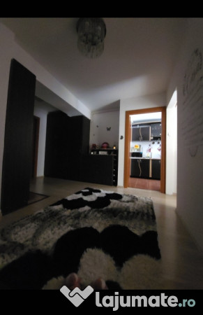 Ofer spre închiriere Garsonieră Confort City - Splaiul Unirii