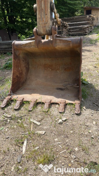 Excavator Komatsu PC 290 LC 8 Demolition.