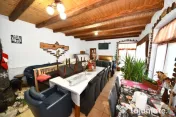 De vanzare casa cu 3 apartamente + anexa 75 mp, Comision 0% 