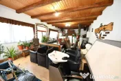 De vanzare casa cu 3 apartamente + anexa 75 mp, Comision 0% 