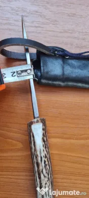 Cuțit hand-made. 