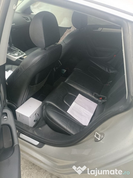 Dezmembrez Audi A5 Sportback 2.0 TDI CNHA 190 cai Quattro