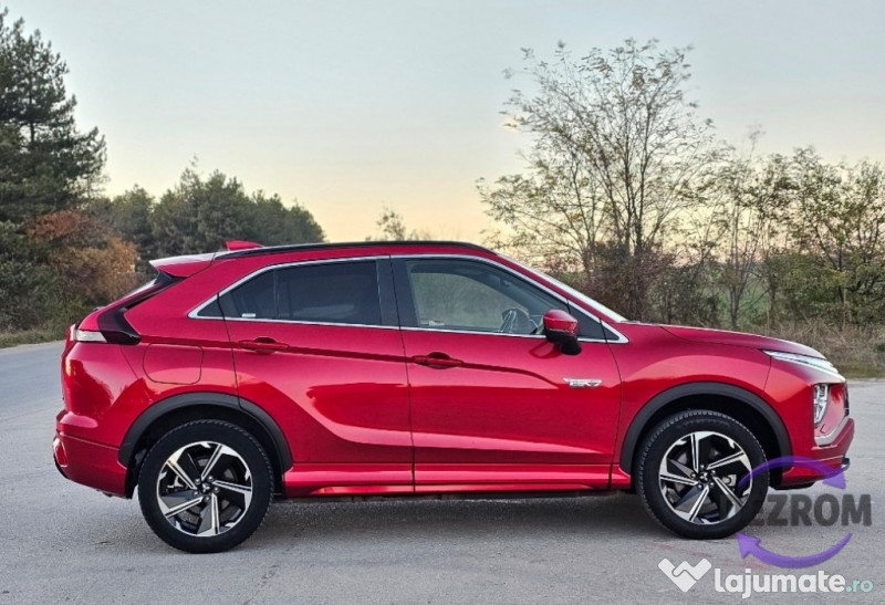 Dezmembrez Mitsubishi Eclipse Cross Facelift 2.4i Gybrid an 2025 0 KM