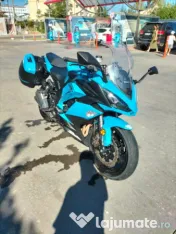 Motocicleta Kawasaki Z1000SX 2019 