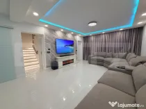 Vila superba, 213 mp, 680 mp teren, la cheie, zona Dianei