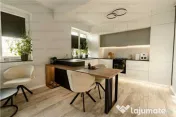 Apartament 3 camere, decomandat - zona Tractorul 