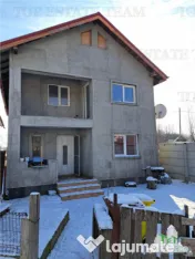 Casa Dragomiresti-Vale – constructie la gri, pret compe... 