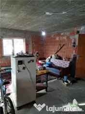 Casa Dragomiresti-Vale – constructie la gri, pret compe... 
