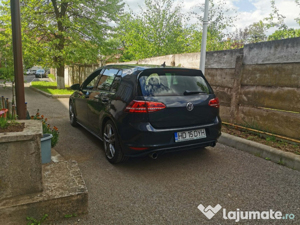 Volkswagen Golf GTI
