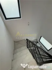 Vila pe prima strada / 4 Camere / 3 Bai / Incalzire Pardosea 