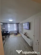 Apartament 3 cam et 2 decomandat renovat zona Colfescu 