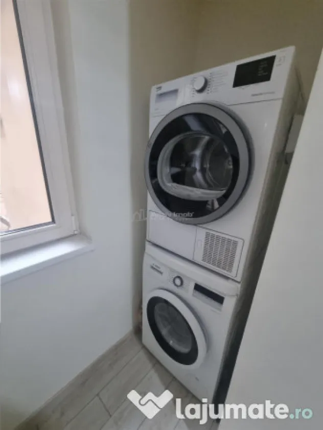 Apartament 3 cam et 2 decomandat renovat zona Colfescu