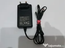 Încărcător router huawei 12v ,2 A
