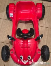 Masinuta copii mici NOUA rosie cu pedale si volan claxon masina baieti. 