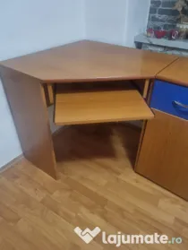 Birou pe colt cu dulap