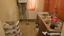 Vand apartament 2 camere, Deva, zona Micro 15 (Lidl), parter inalt,