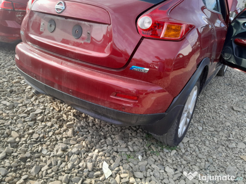 Bara spate Nissan Juke 2012