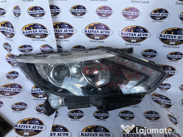 Far dreapta cu lupa Nissan Qashqai 1.2 Benzina 2014