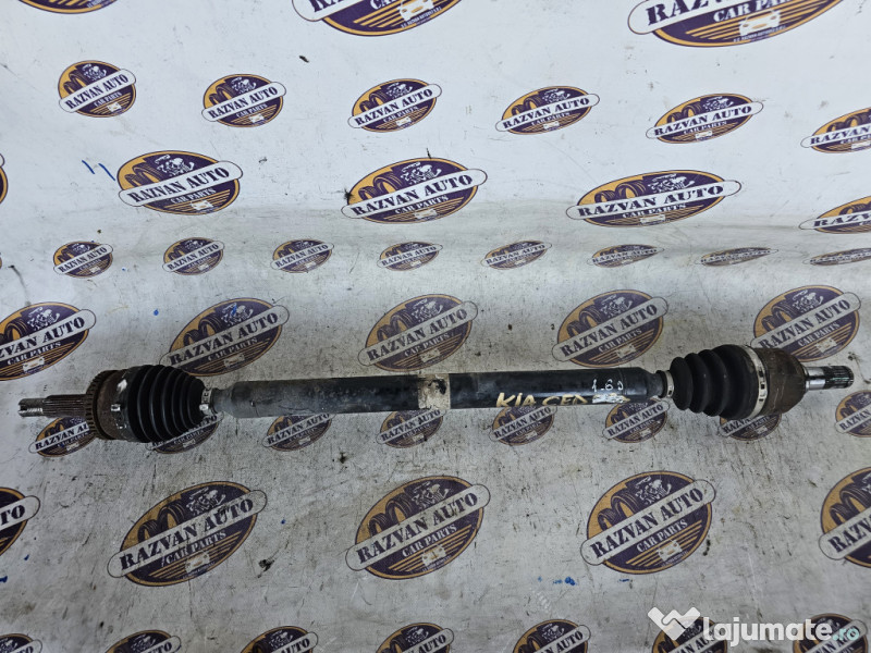 Planetara dreapta fata Kia Ceed Break 1.6 Motorina 2014