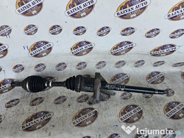 Planetara dreapta fata Nissan Qashqai+2 1.6 Motorina 2012