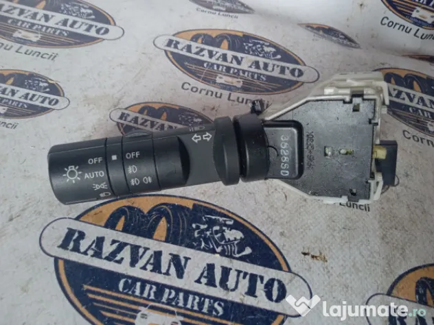 Maneta bloc lumini Nissan Qashqai 2011
