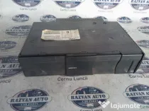 Magazie CD BMW X1 2010