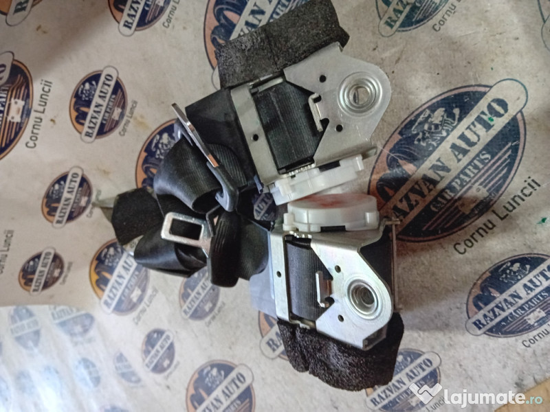 Set centuri spate stanga-dreapta Volkswagen Tiguan 2012